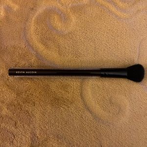 Kevyn Aucoin Contour Brush